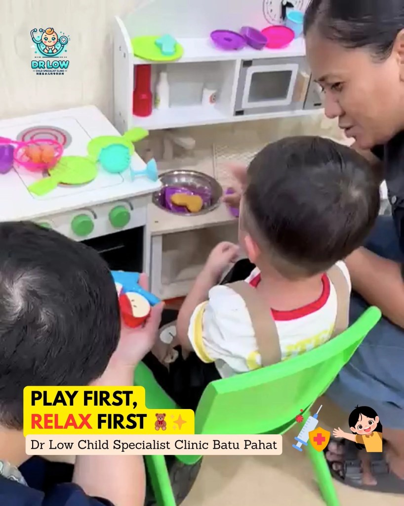 Child Vaccination Made Friendly at Dr Low Child Specialist Clinic Batu Pahat Children Friendly Vaccination BP Johor Malaysia A02